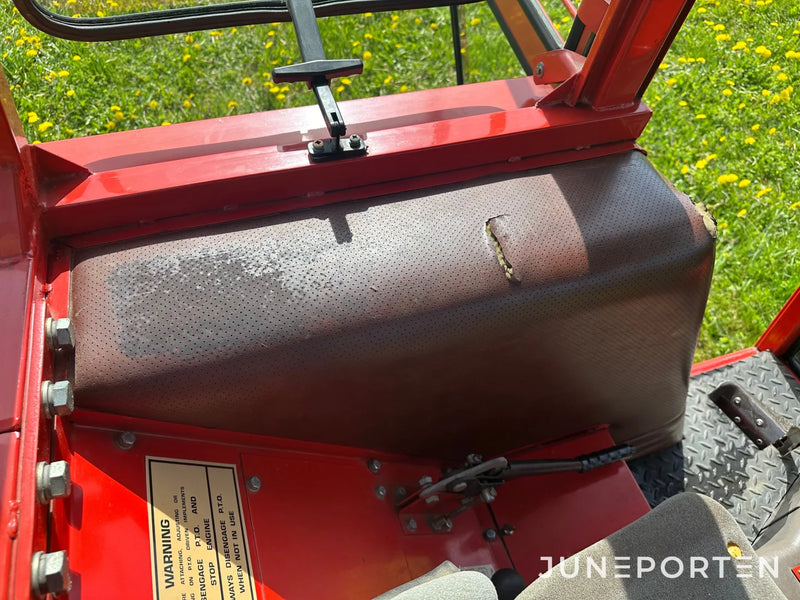 Massey Ferguson 240 (Unik)