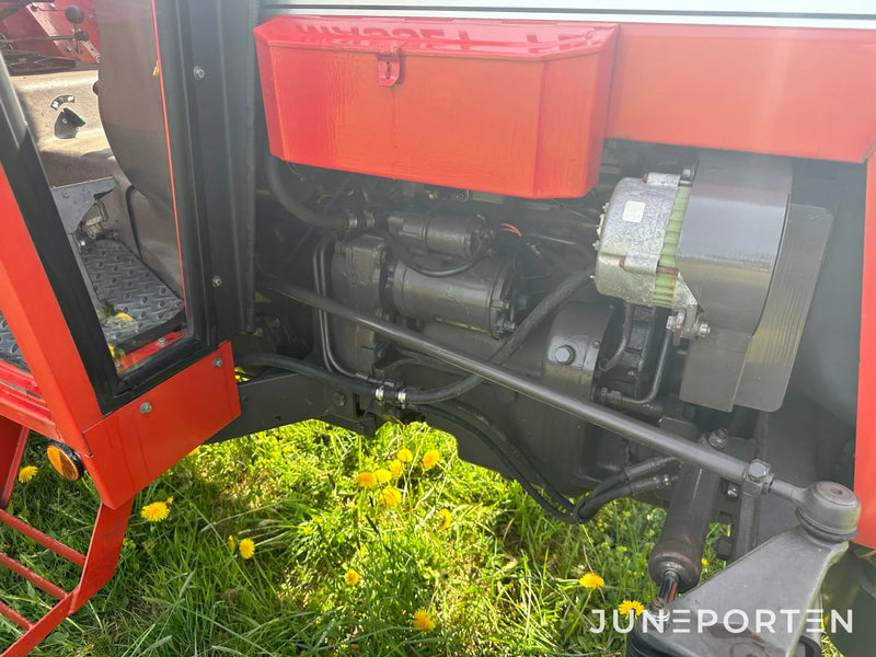 Massey Ferguson 240 (Unik)