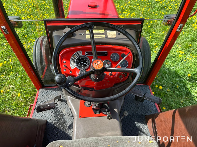 Massey Ferguson 240 (Unik)