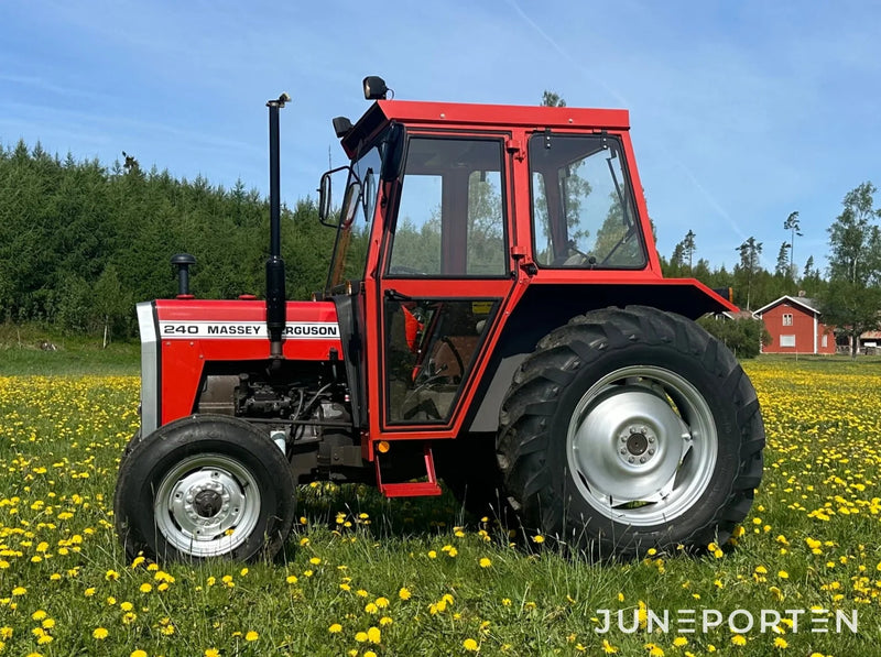 Massey Ferguson 240 (Unik)