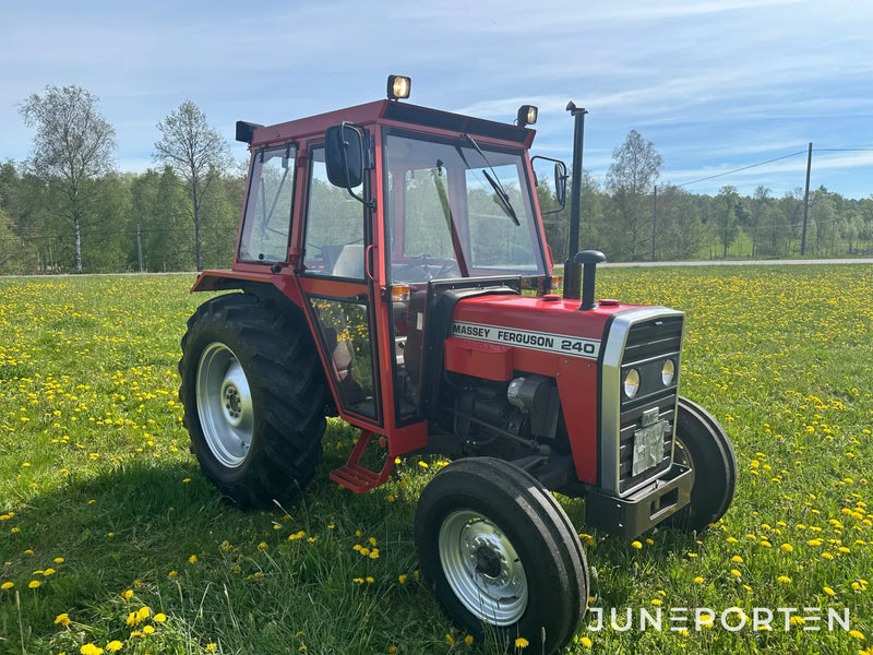 Massey Ferguson 240 (Unik)