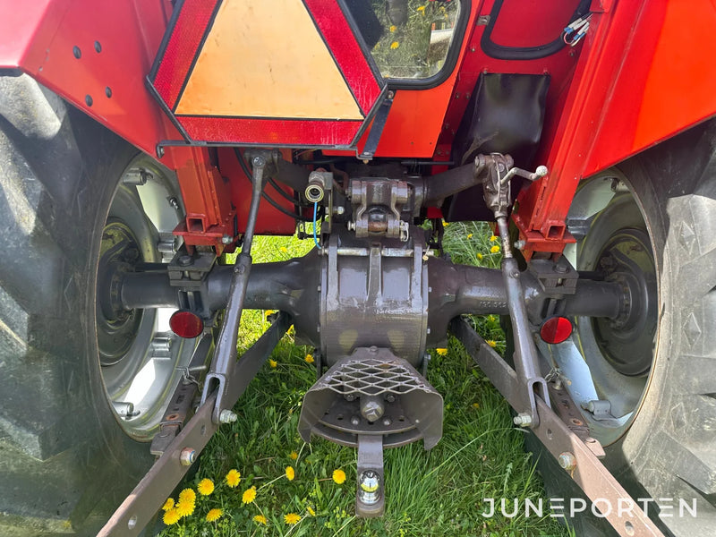 Massey Ferguson 240 (Unik)