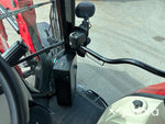 Massey Ferguson 5712 med lastare