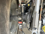 Massey Ferguson 5712 med lastare