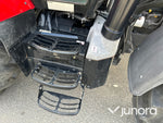 Massey Ferguson 5712 med lastare