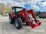 Massey Ferguson 5712 med lastare