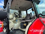 Massey Ferguson 5712 med lastare