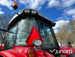 Massey Ferguson 5712 med lastare