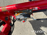 Massey Ferguson 5712 med lastare