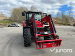 Massey Ferguson 5712 med lastare