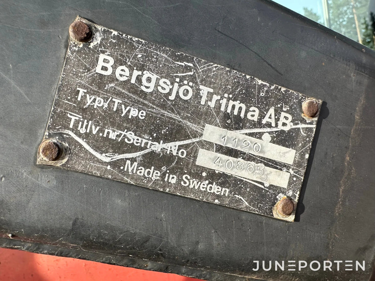 Massey Ferguson 575 med lastare