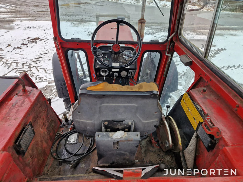 Massey Ferguson 575 MP 4WD
