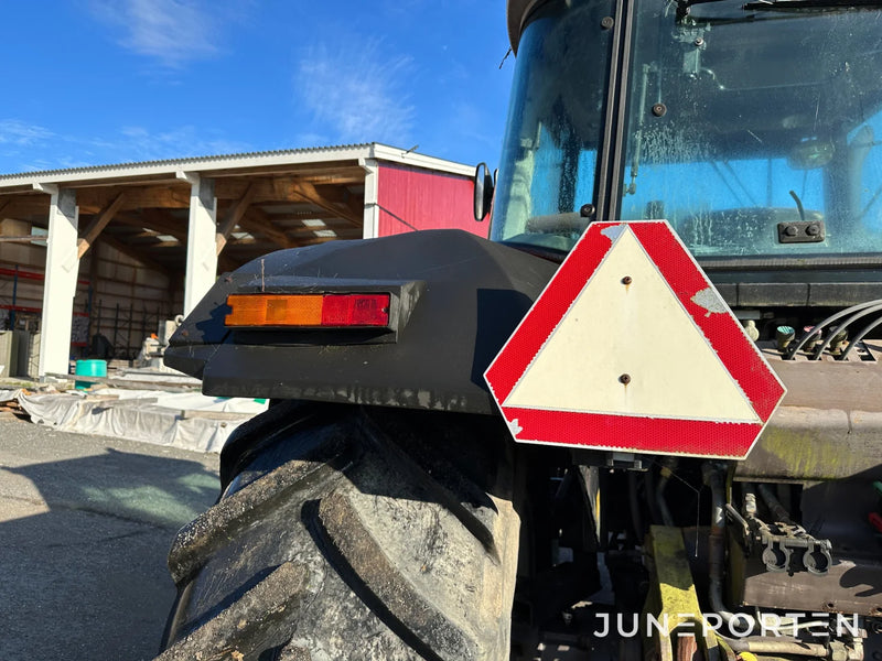 Massey Ferguson 8150 med Twintrac