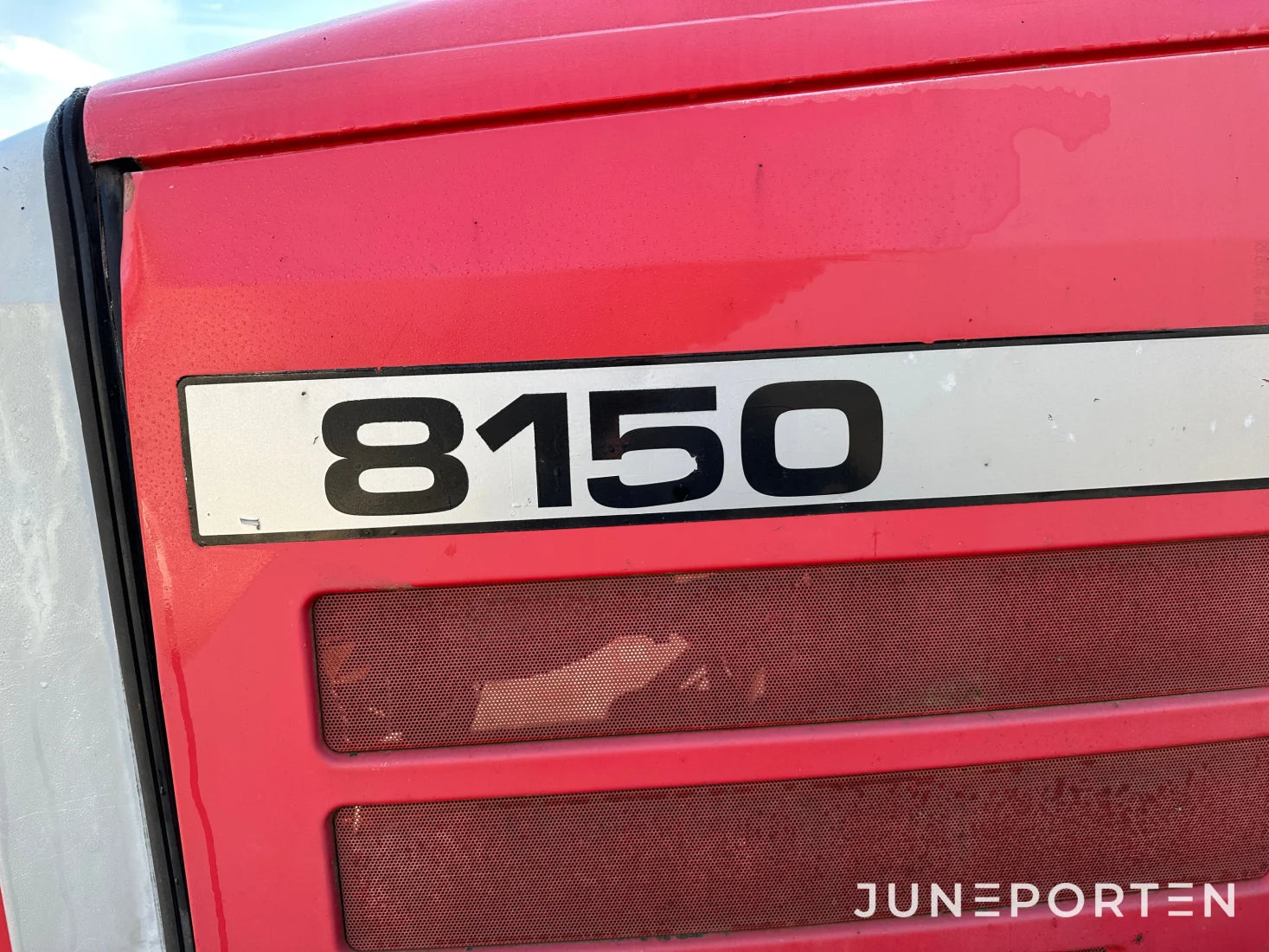Massey Ferguson 8150 med Twintrac