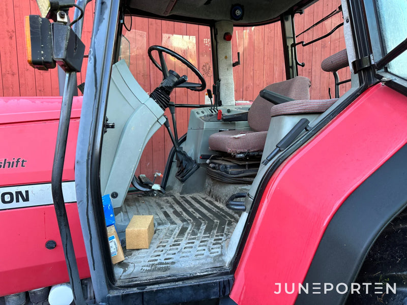 Massey Ferguson 8150 med Twintrac