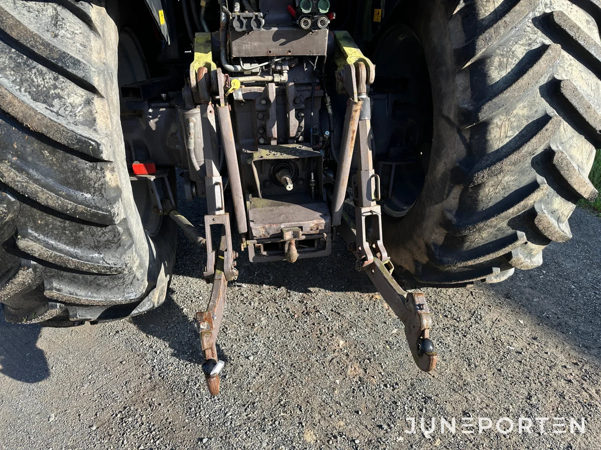 Massey Ferguson 8150 med Twintrac