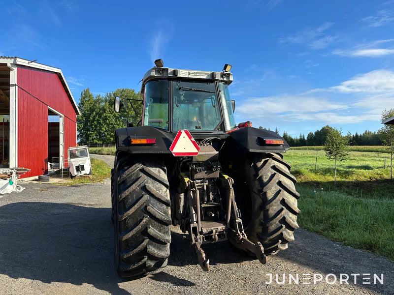 Massey Ferguson 8150 med Twintrac