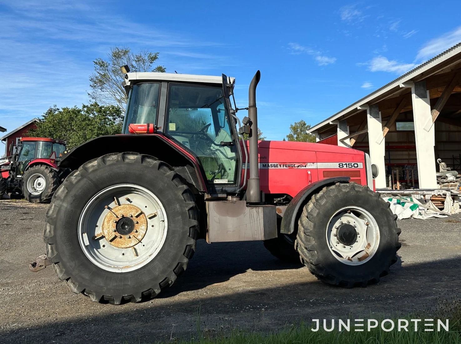 Massey Ferguson 8150 med Twintrac