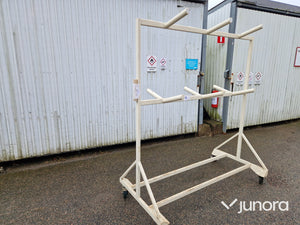 Materialställ på hjul