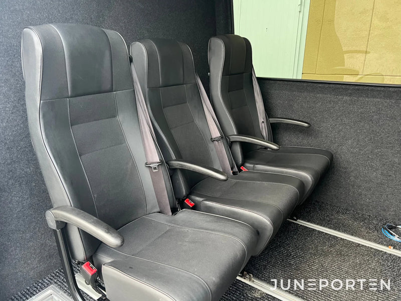 Mercedes-Benz Sprinter 319 Bluetech
