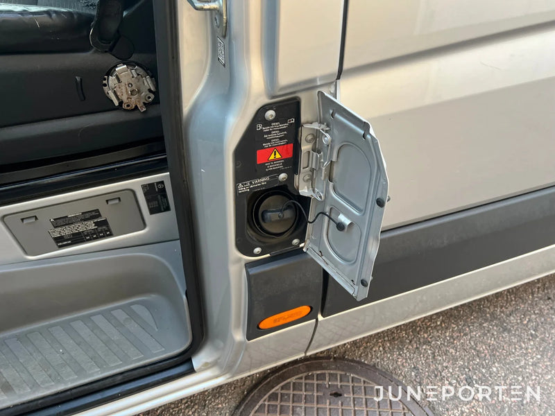Mercedes-Benz Sprinter 319 Bluetech