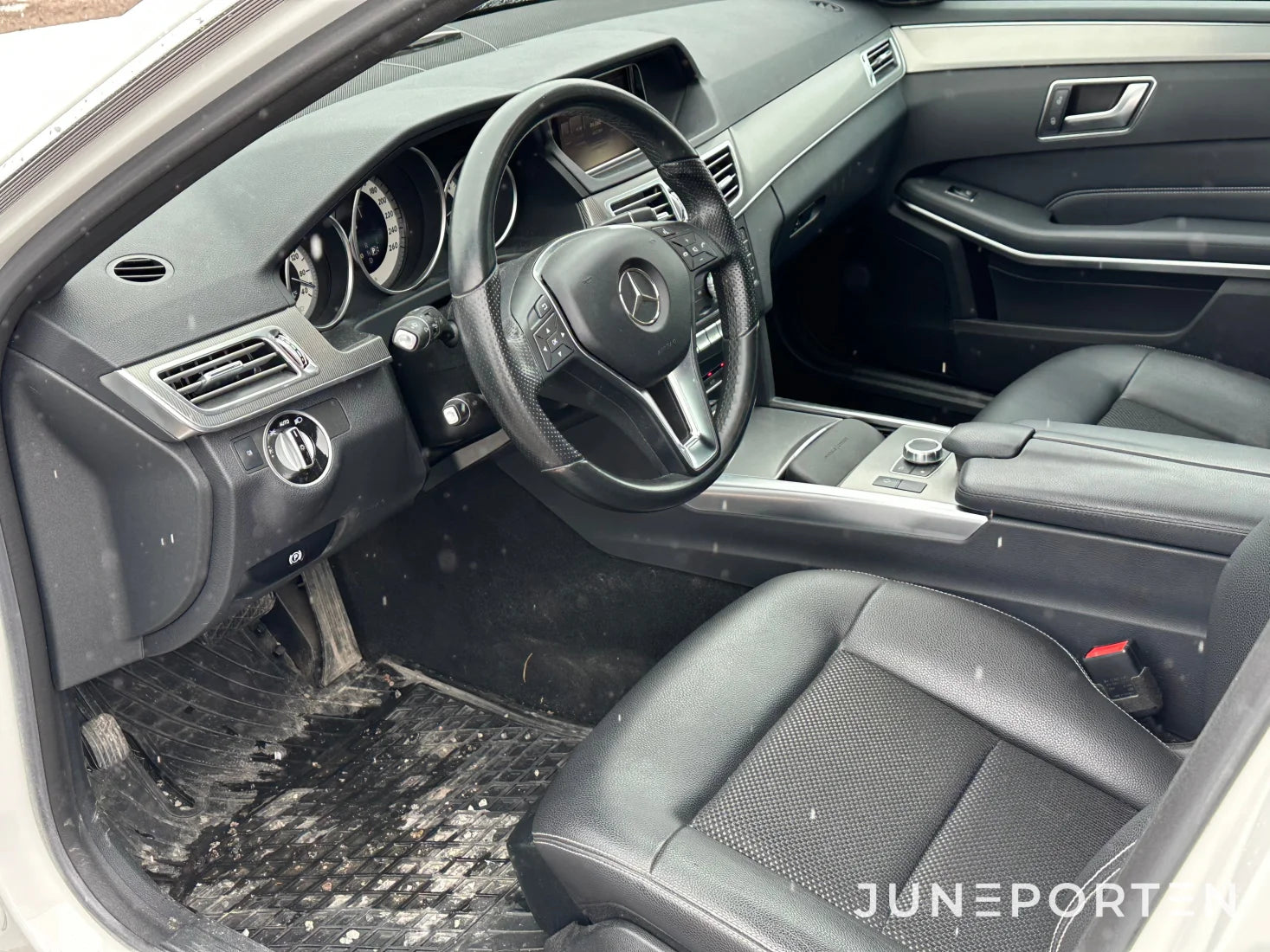 Mercedes-Benz E 350 Bluetech 4MATIC