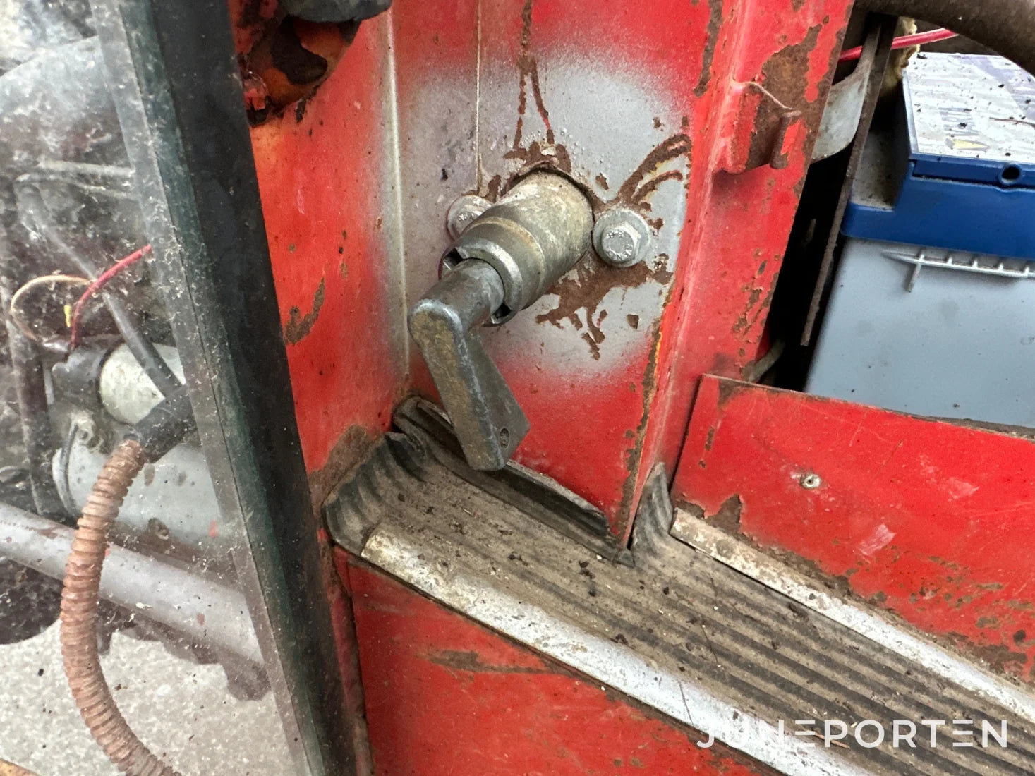 Massey Ferguson 185 S med lastare