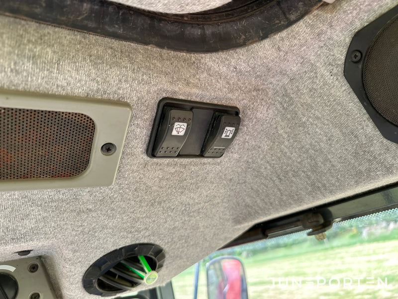 Massey Ferguson 4235 4WD med lastare