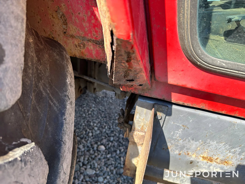 Massey Ferguson 595