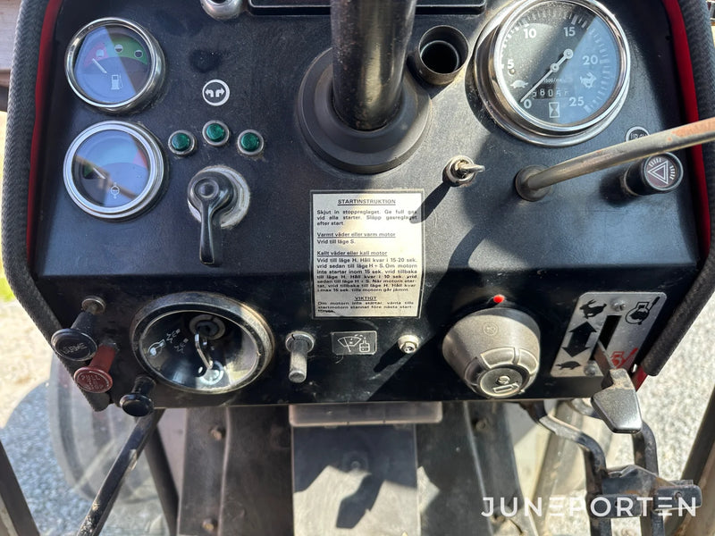 Massey Ferguson 595
