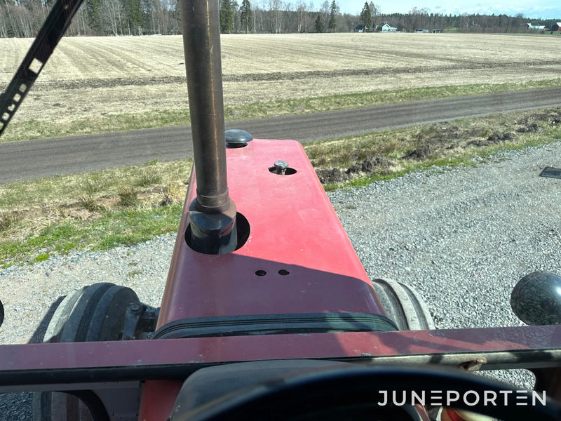 Massey Ferguson 595