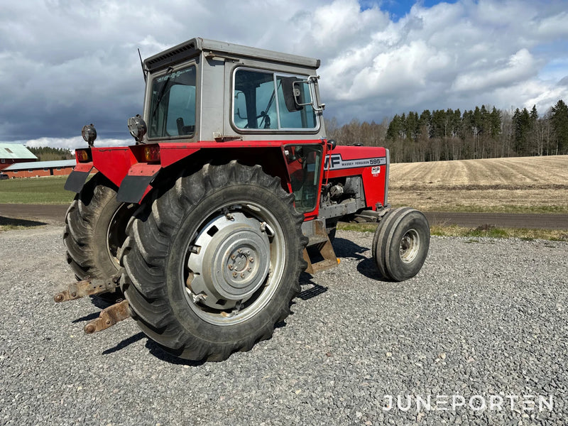 Massey Ferguson 595