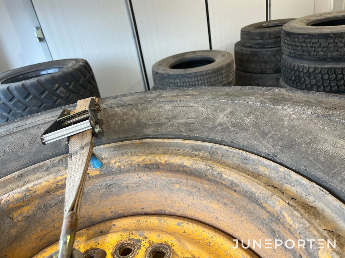 Hjul Michelin 600/65-25