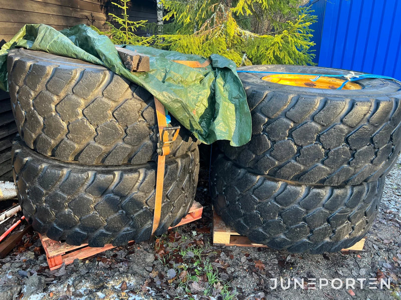 Kompletta hjul Michelin XLD 600/65 R25