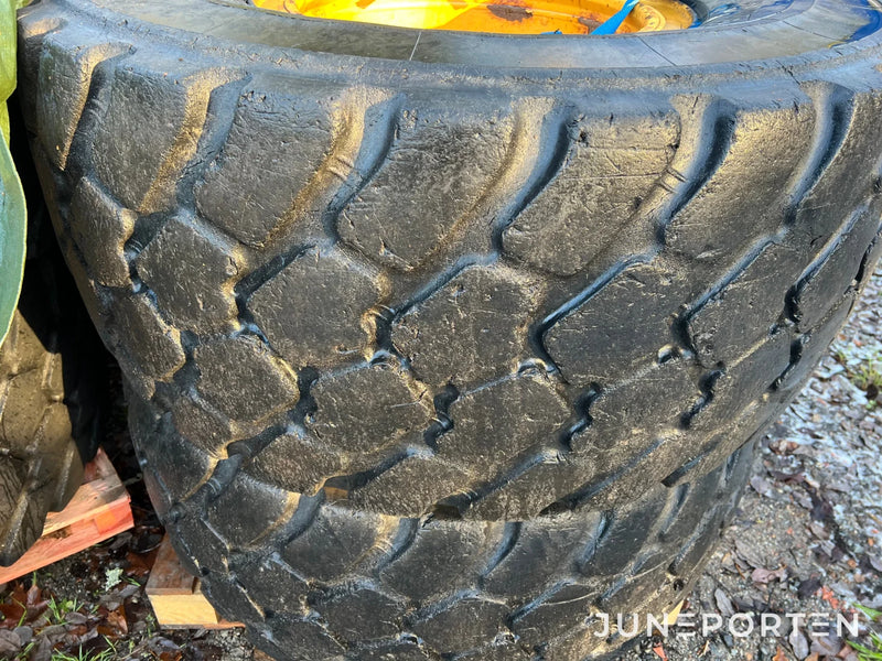 Kompletta hjul Michelin XLD 600/65 R25