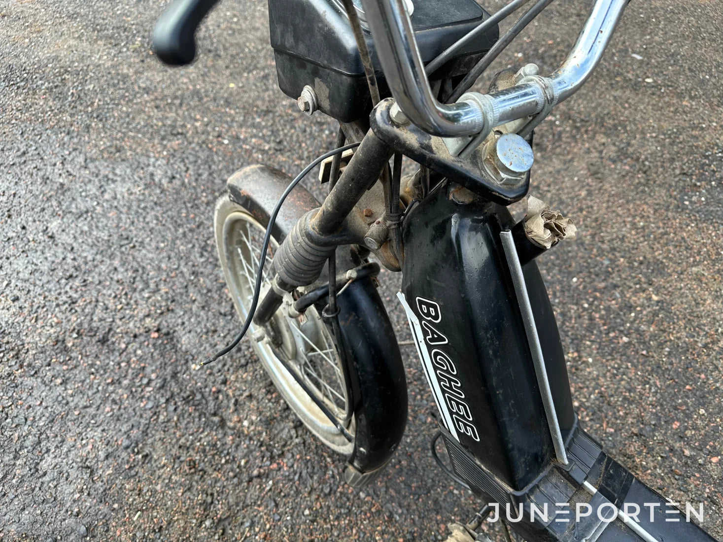 Moped Baghee