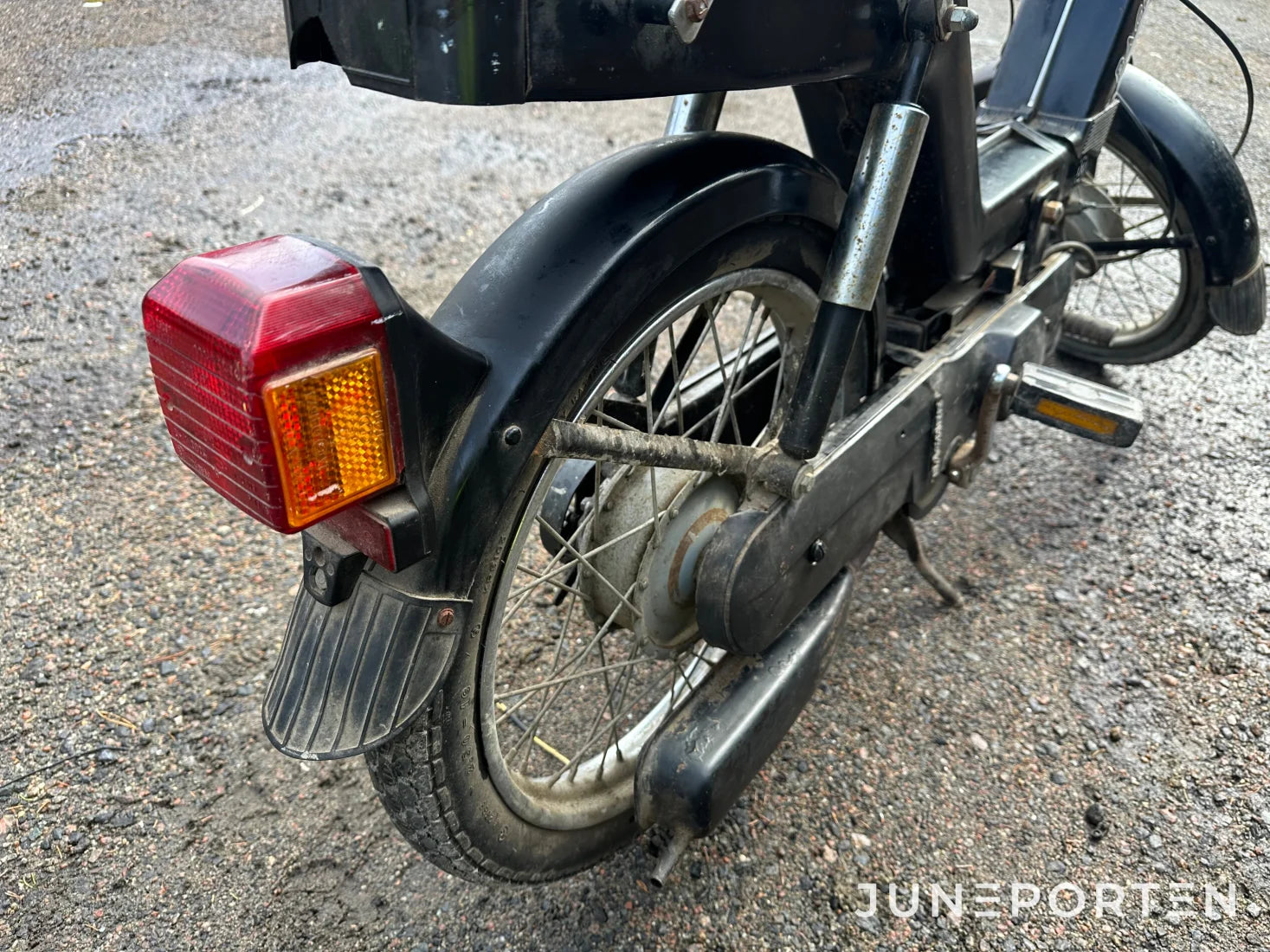 Moped Baghee