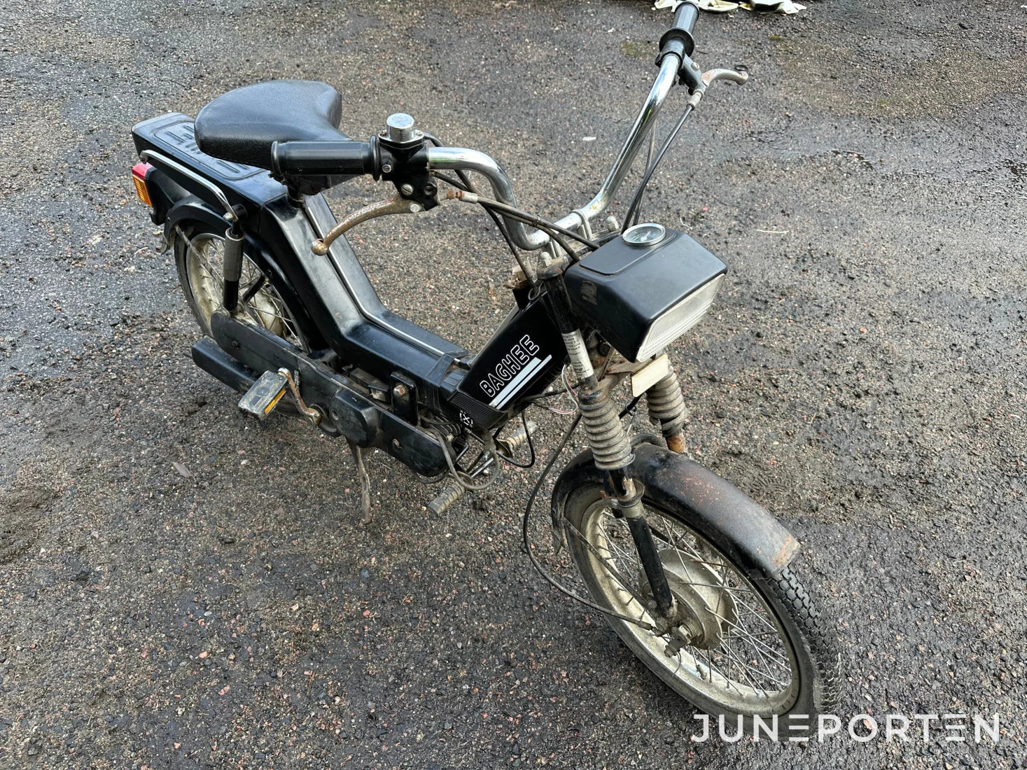 Moped Baghee