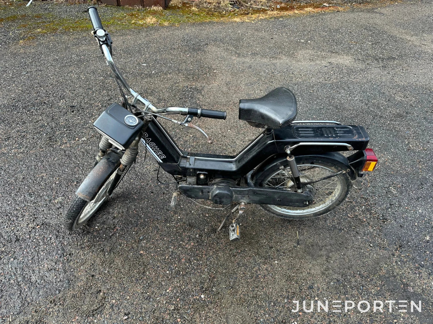 Moped Baghee