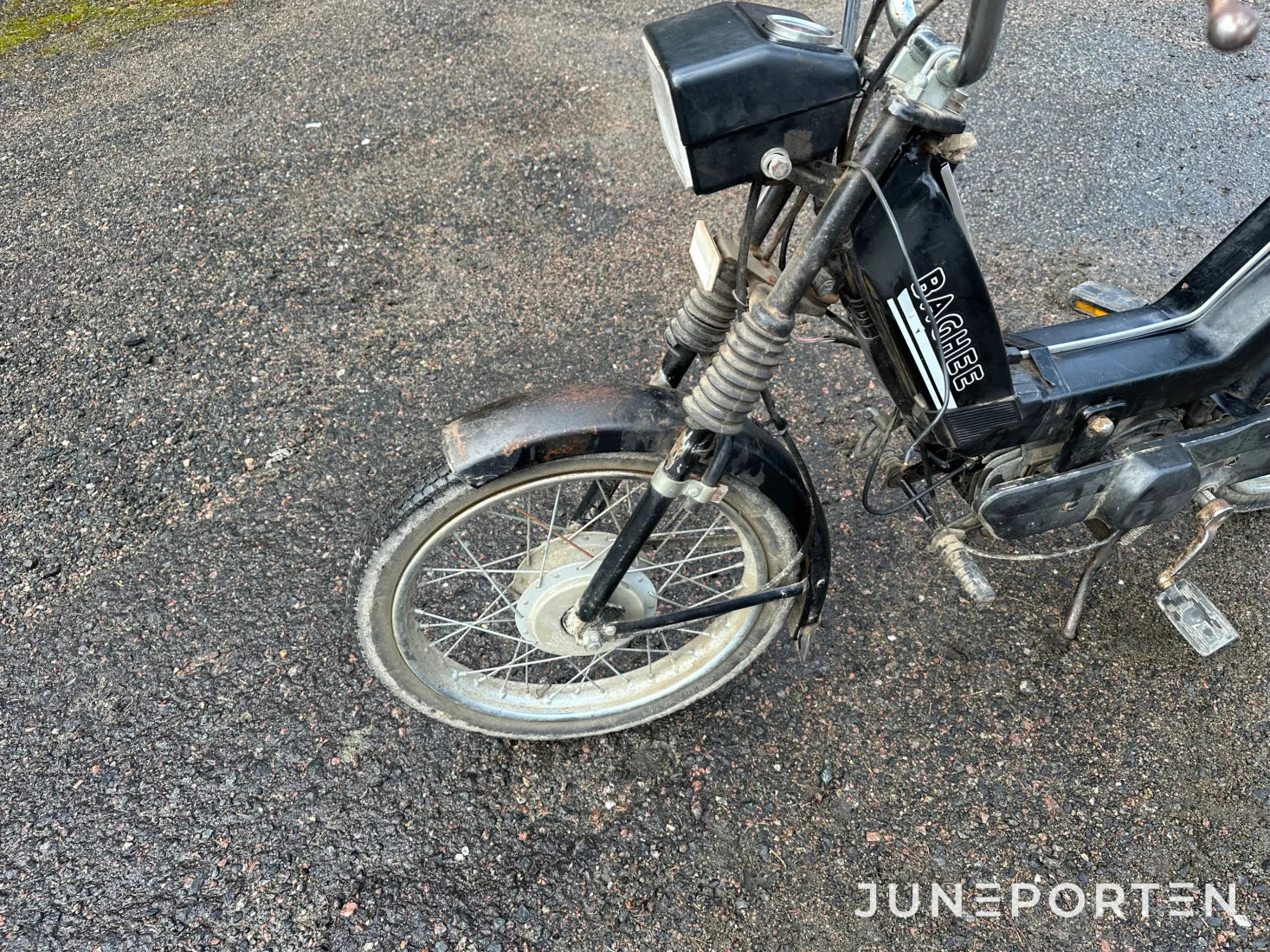 Moped Baghee
