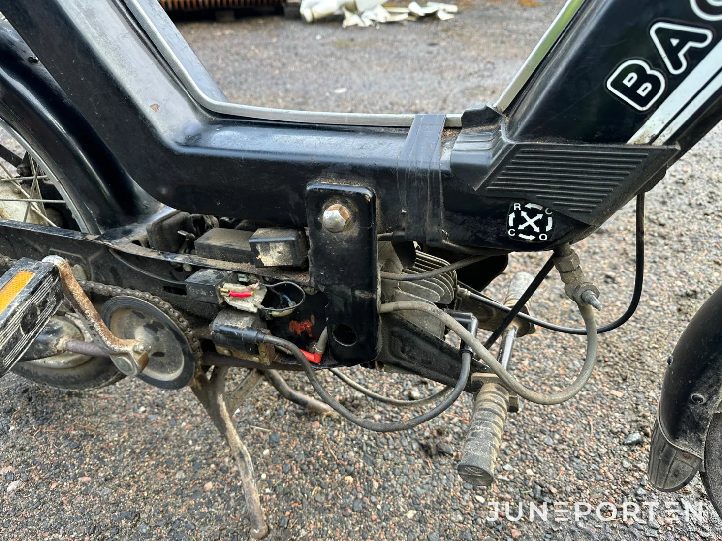 Moped Baghee
