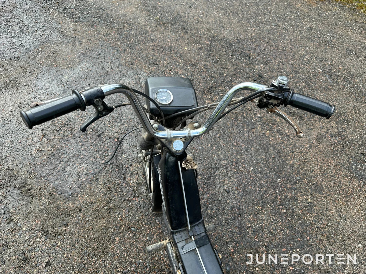 Moped Baghee