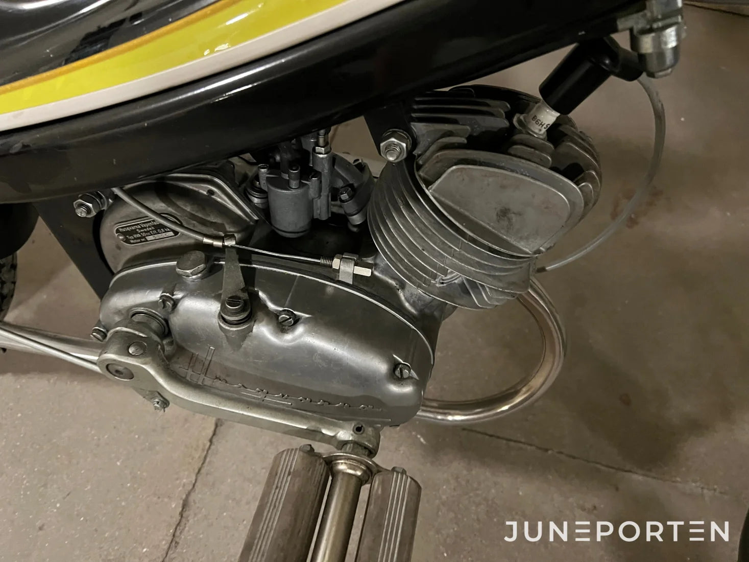 Moped Husqvarna Roulette 3752