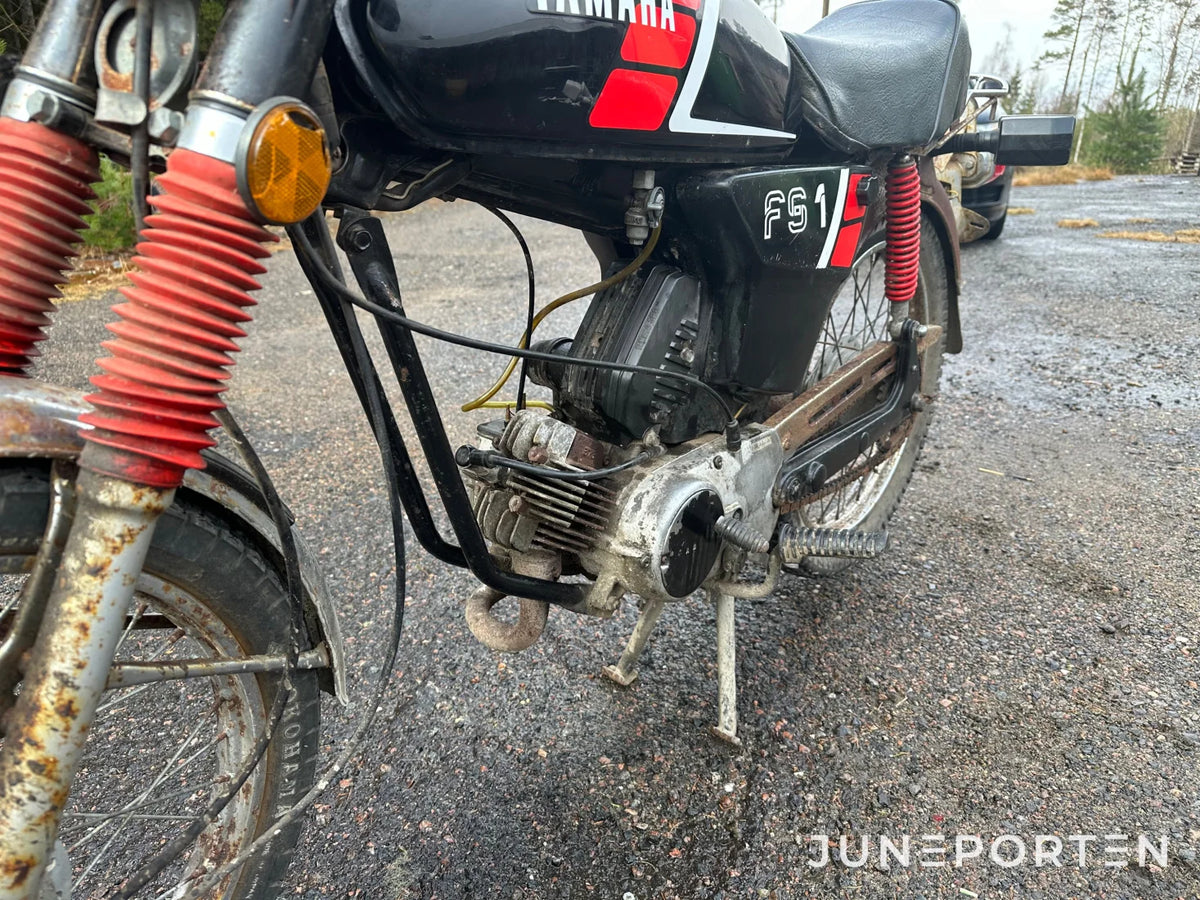 Moped Yamaha FS1