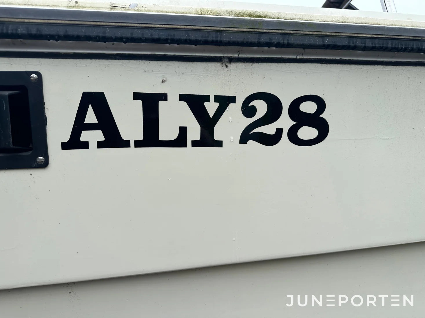 Motorbåt Ali Craft Aly 28