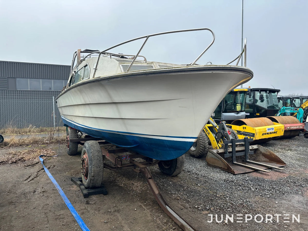 Motorbåt Ali Craft Aly 28