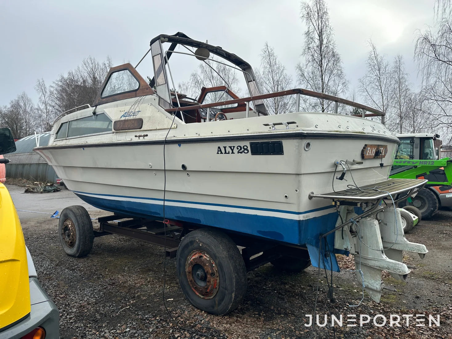 Motorbåt Ali Craft Aly 28