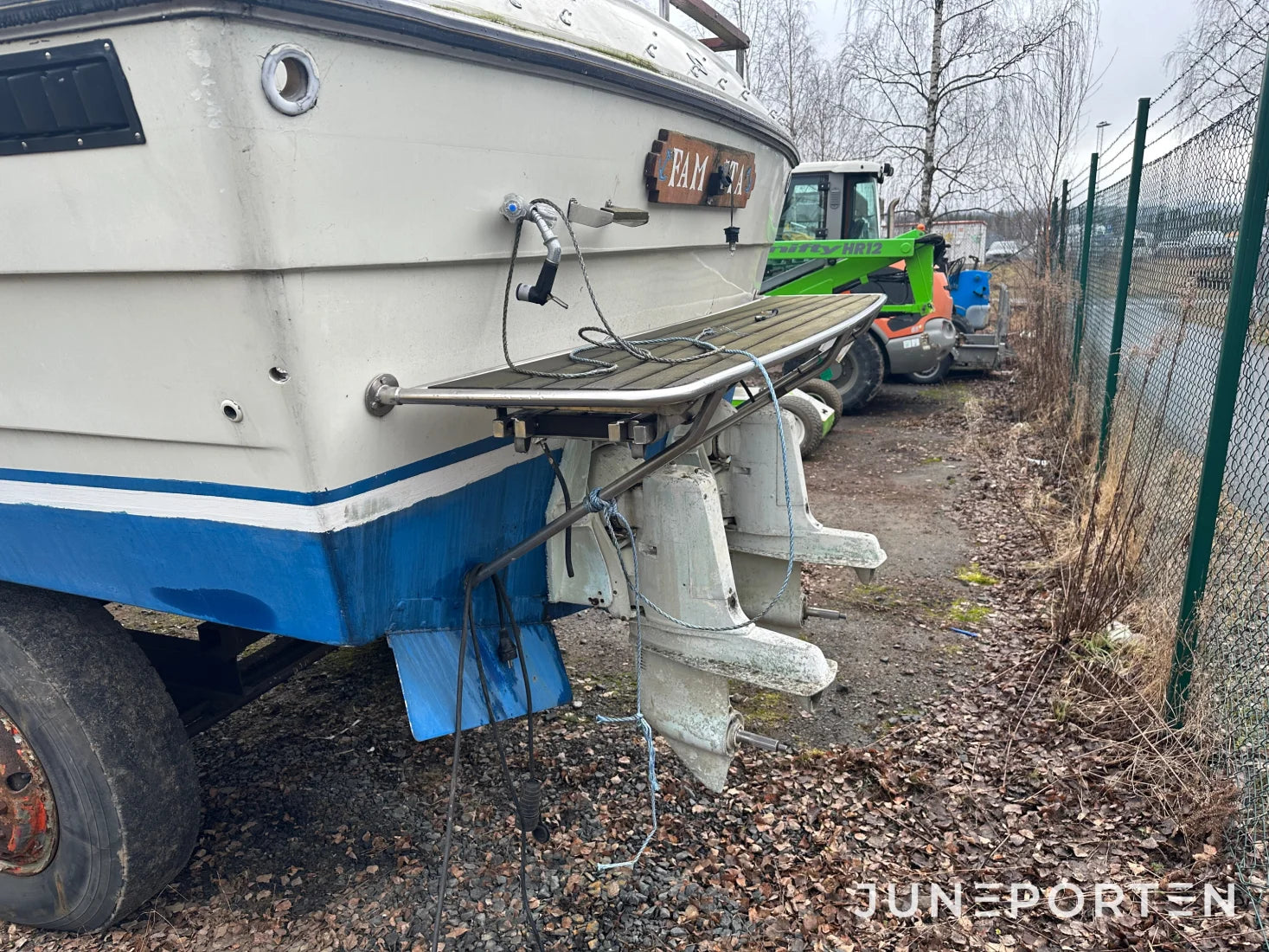 Motorbåt Ali Craft Aly 28