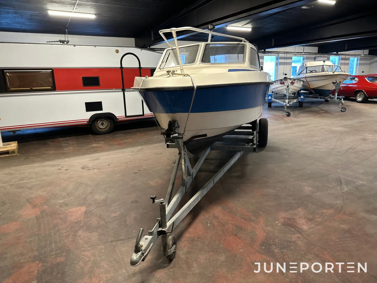 Motorbåt Flipper 575