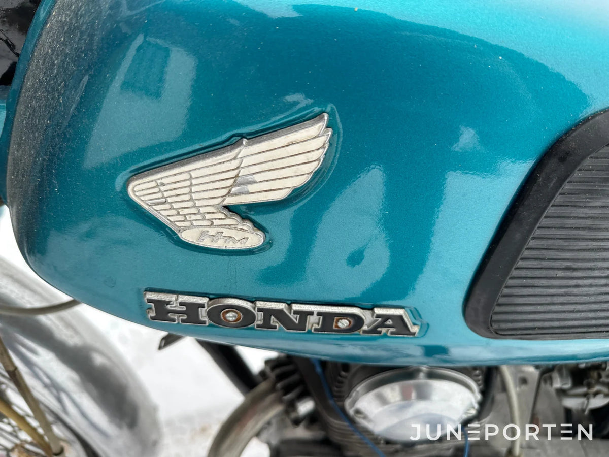 Motorcykel Honda CB 125 K3
